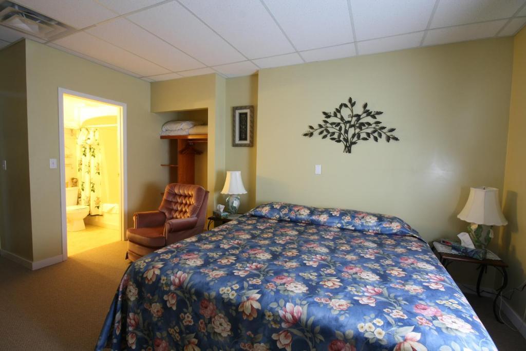 Villa Maria Country Inn Acheson Екстериор снимка