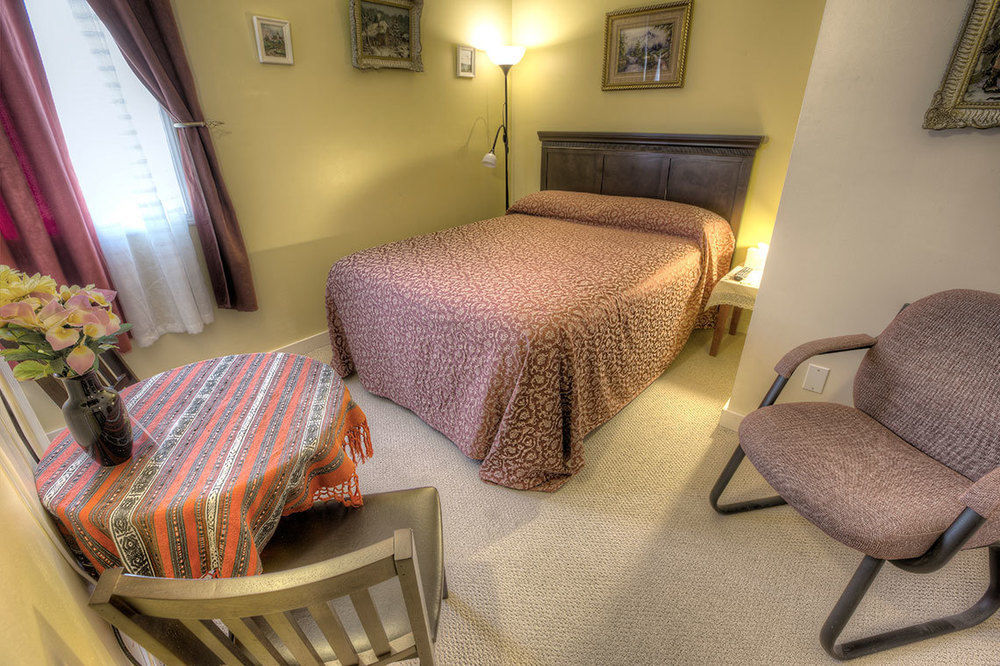 Villa Maria Country Inn Acheson Екстериор снимка