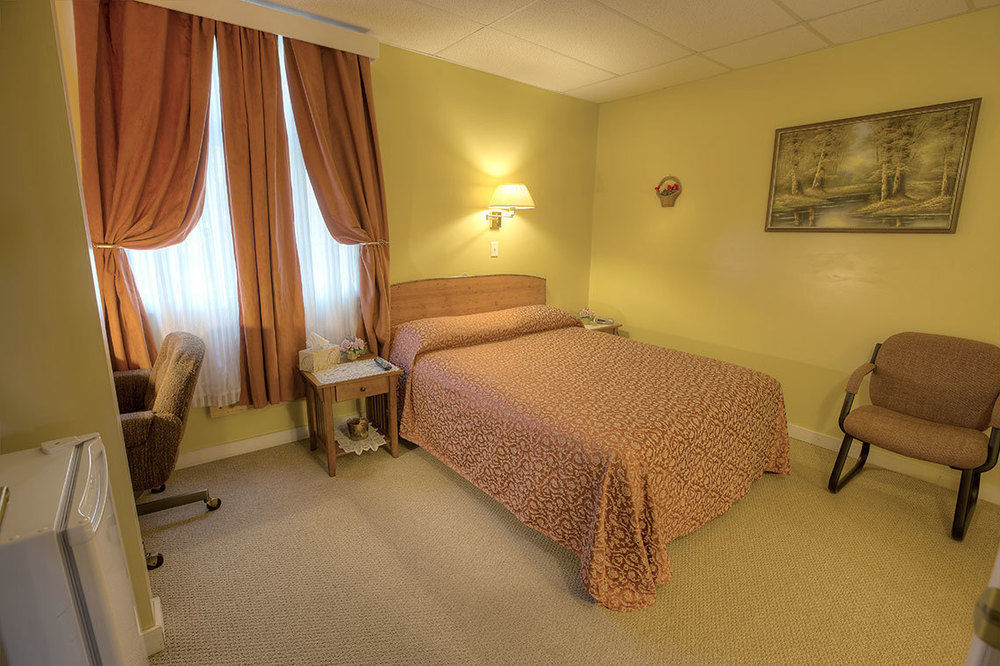 Villa Maria Country Inn Acheson Екстериор снимка