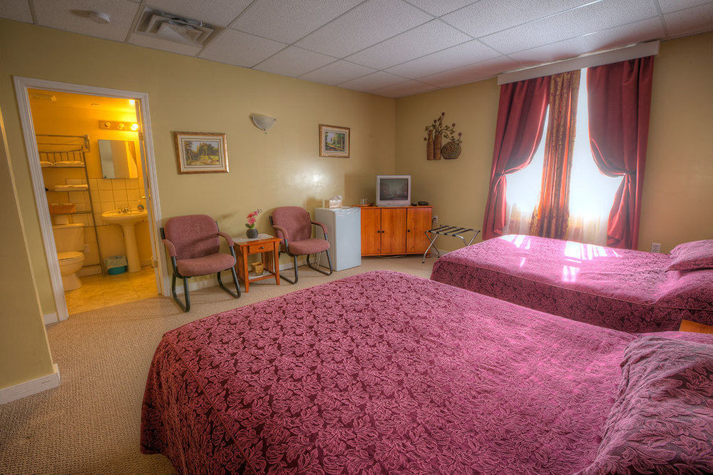 Villa Maria Country Inn Acheson Екстериор снимка