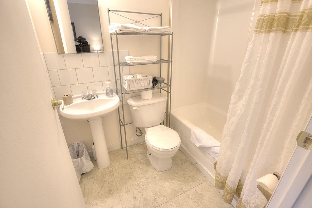 Villa Maria Country Inn Acheson Екстериор снимка